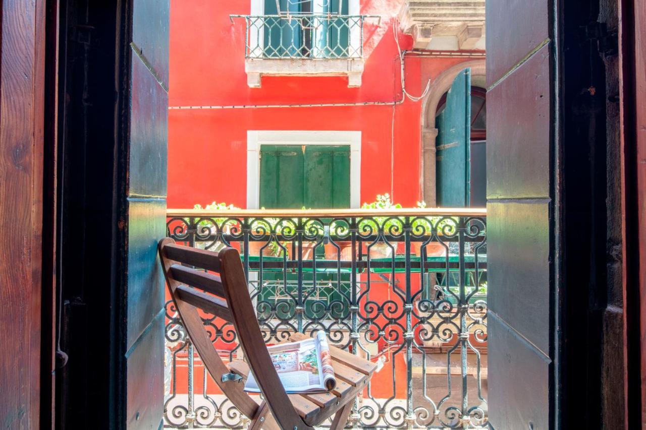 The Arsenal Large Appartement Venise